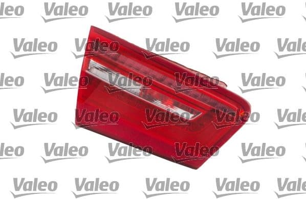 Tail Light Assembly ORIGINAL PART 044523