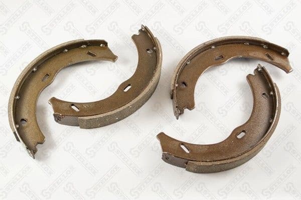 Brake Shoe Set 000 476-SX