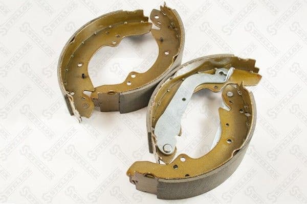 Brake Shoe Set 067 101-SX