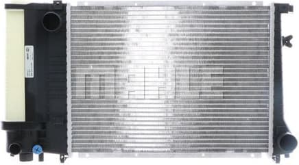 Radiator, engine cooling BEHR CR 495 000S