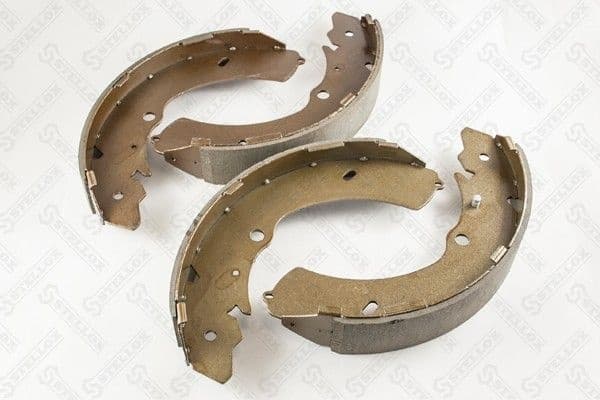 Brake Shoe Set 000 466-SX