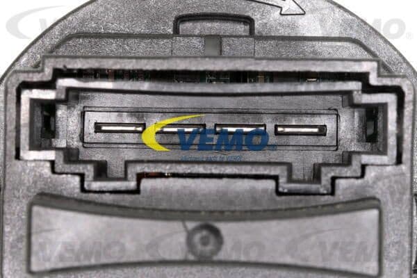 Regulator, interior blower Original VEMO Quality V48-79-0007 - image 2