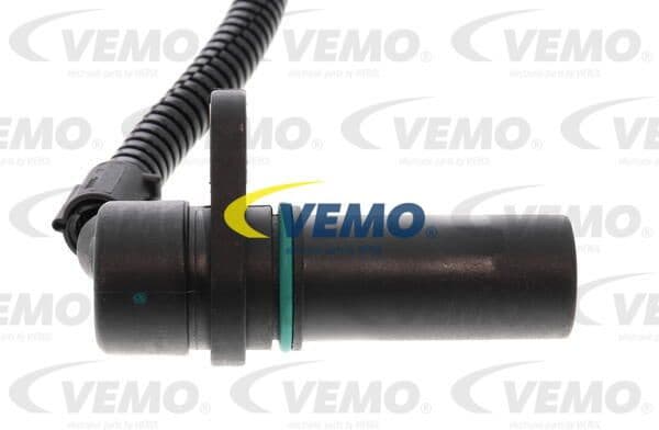 Sensor, crankshaft pulse Original VEMO Quality V10-72-1322 - image 3