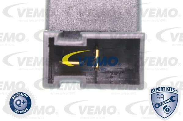 Switch, clutch control (cruise control) Original VEMO Quality V53730005 - image 2