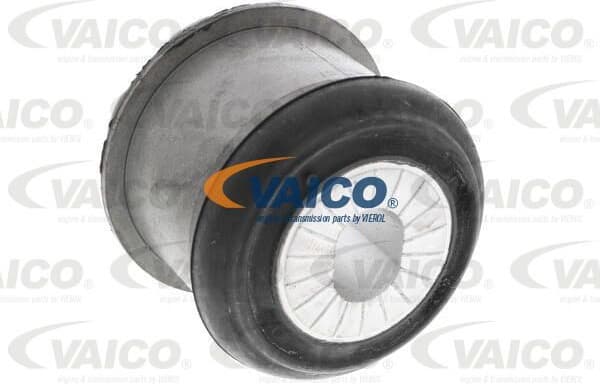 Bushing, axle cross member Green Mobility Parts V10-0267