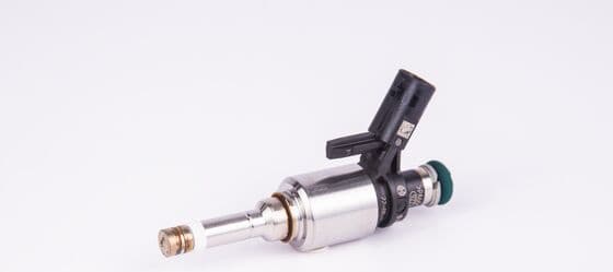 Injector 0 261 500 792
