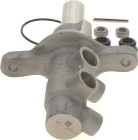 Brake Master Cylinder 0204860970 - image 7