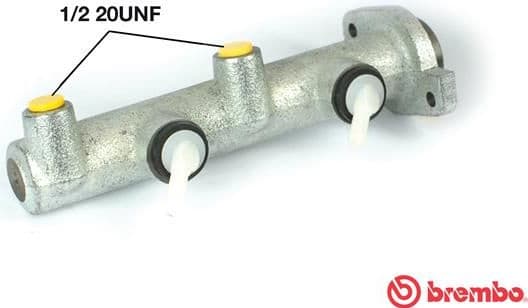 Brake Master Cylinder ESSENTIAL LINE M 61 097