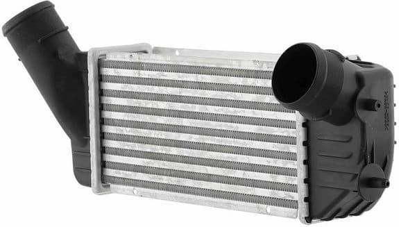 Charge Air Cooler 8ML 366 471-101