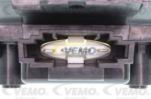 Regulator, interior blower Original VEMO Quality V10-79-0008