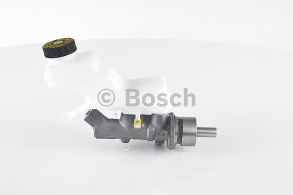 Brake Master Cylinder 0204123705 - image 4