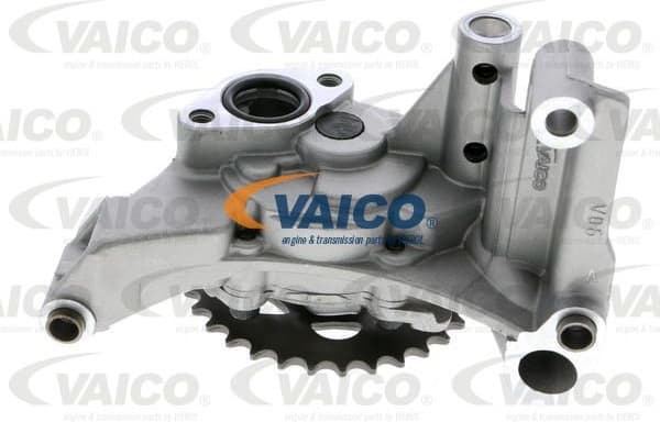 Oil Pump Original VAICO Quality V100495