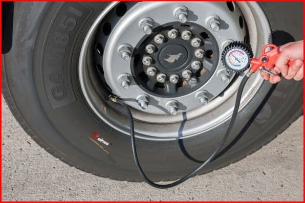Compressed-air Tyre Pressure Gauge/Inflator 515.1920 - image 3